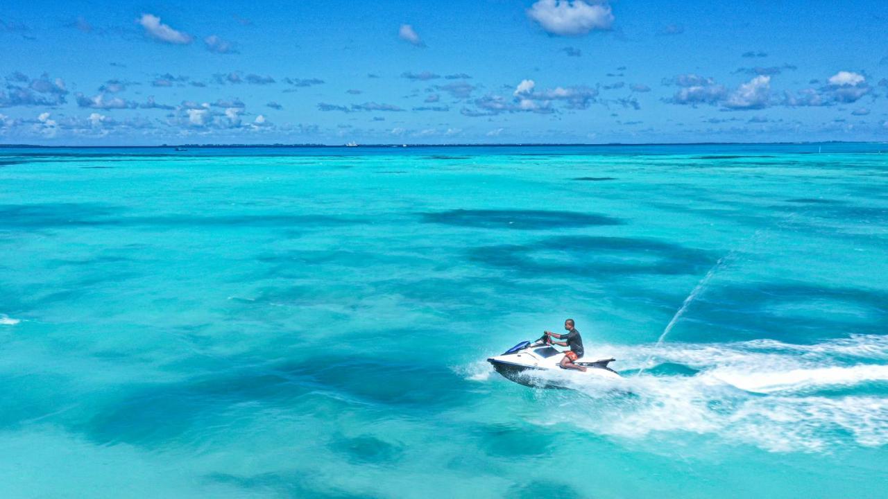 South Palm Resort Maldives With First-Ever Floating Spa Addu City Eksteriør billede