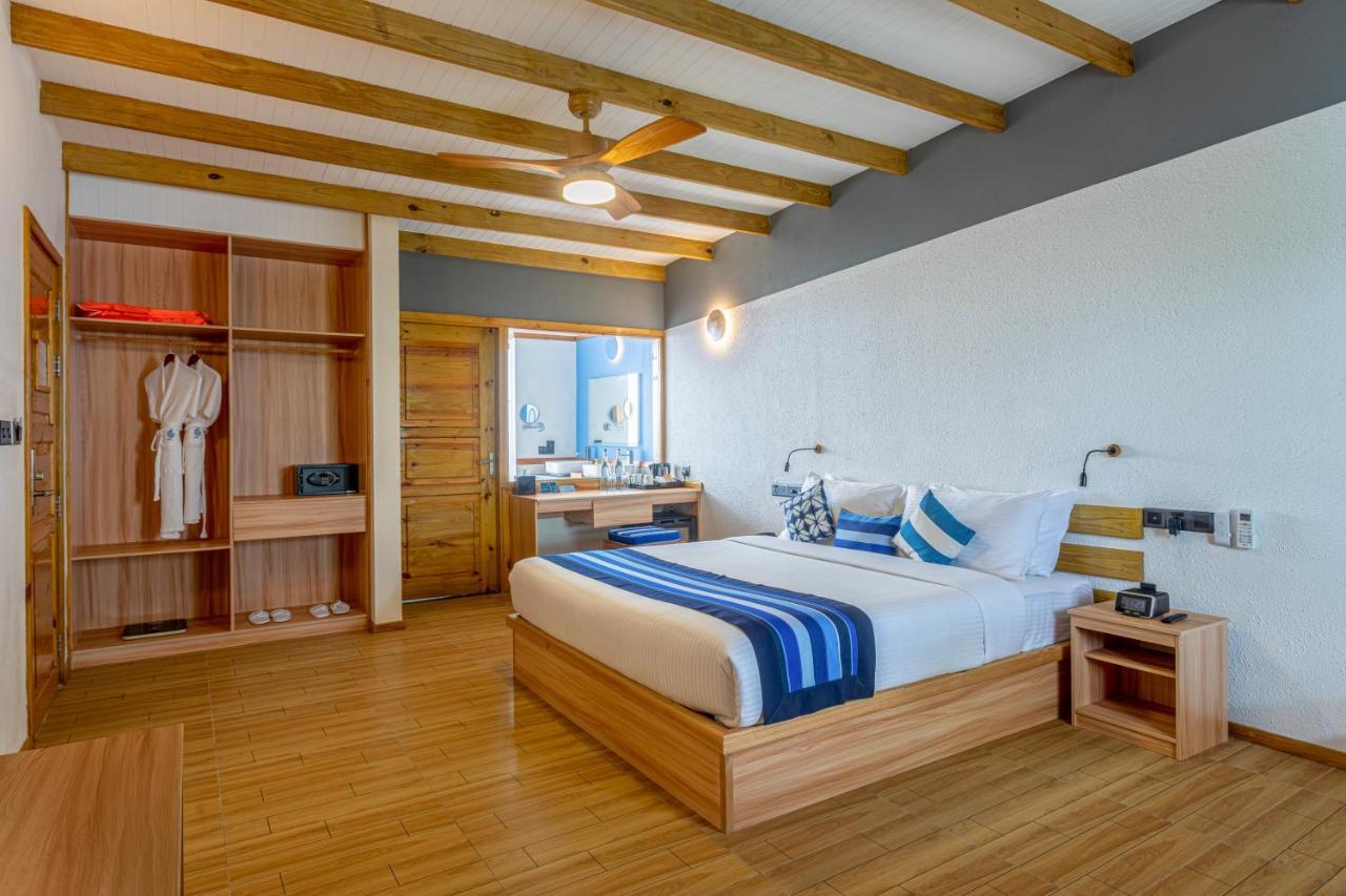 South Palm Resort Maldives With First-Ever Floating Spa Addu City Eksteriør billede