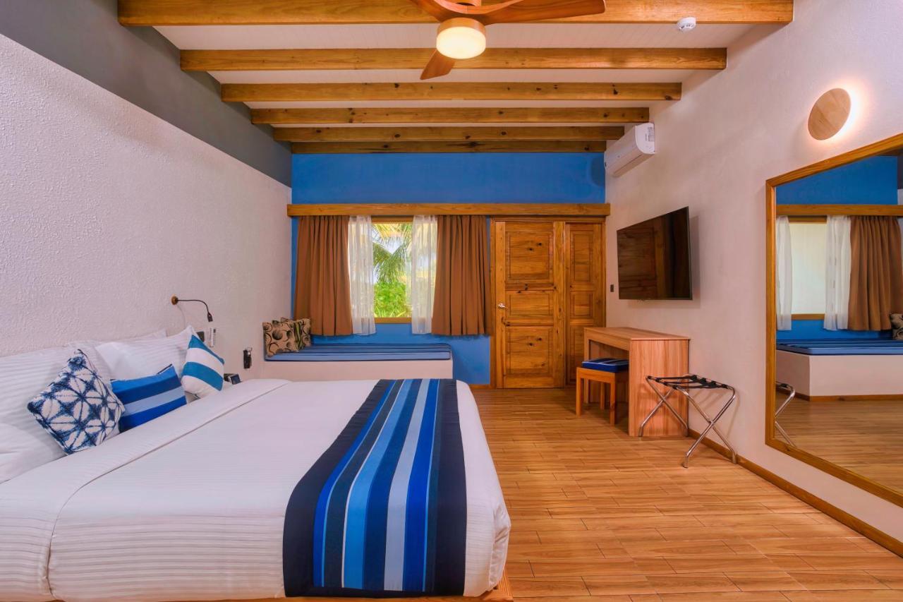 South Palm Resort Maldives With First-Ever Floating Spa Addu City Eksteriør billede