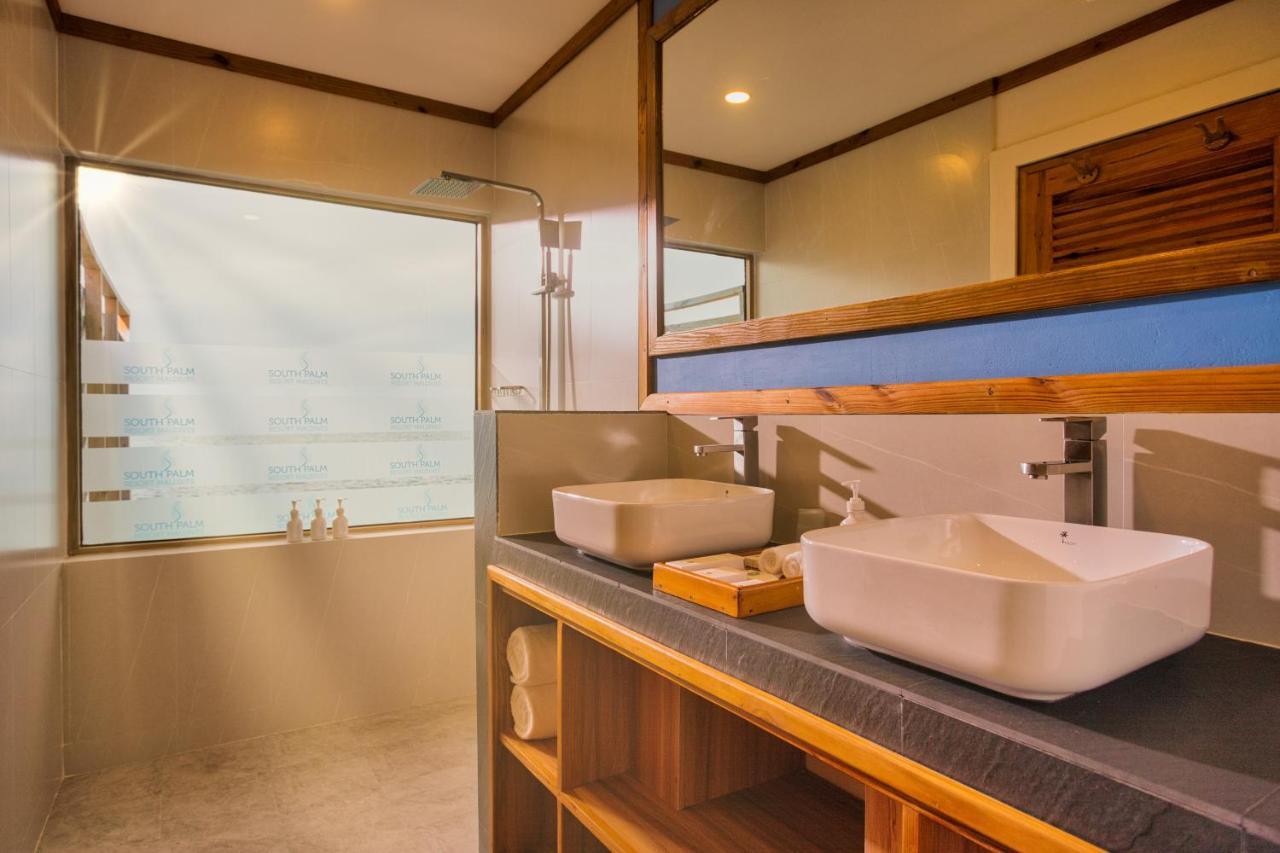 South Palm Resort Maldives With First-Ever Floating Spa Addu City Eksteriør billede